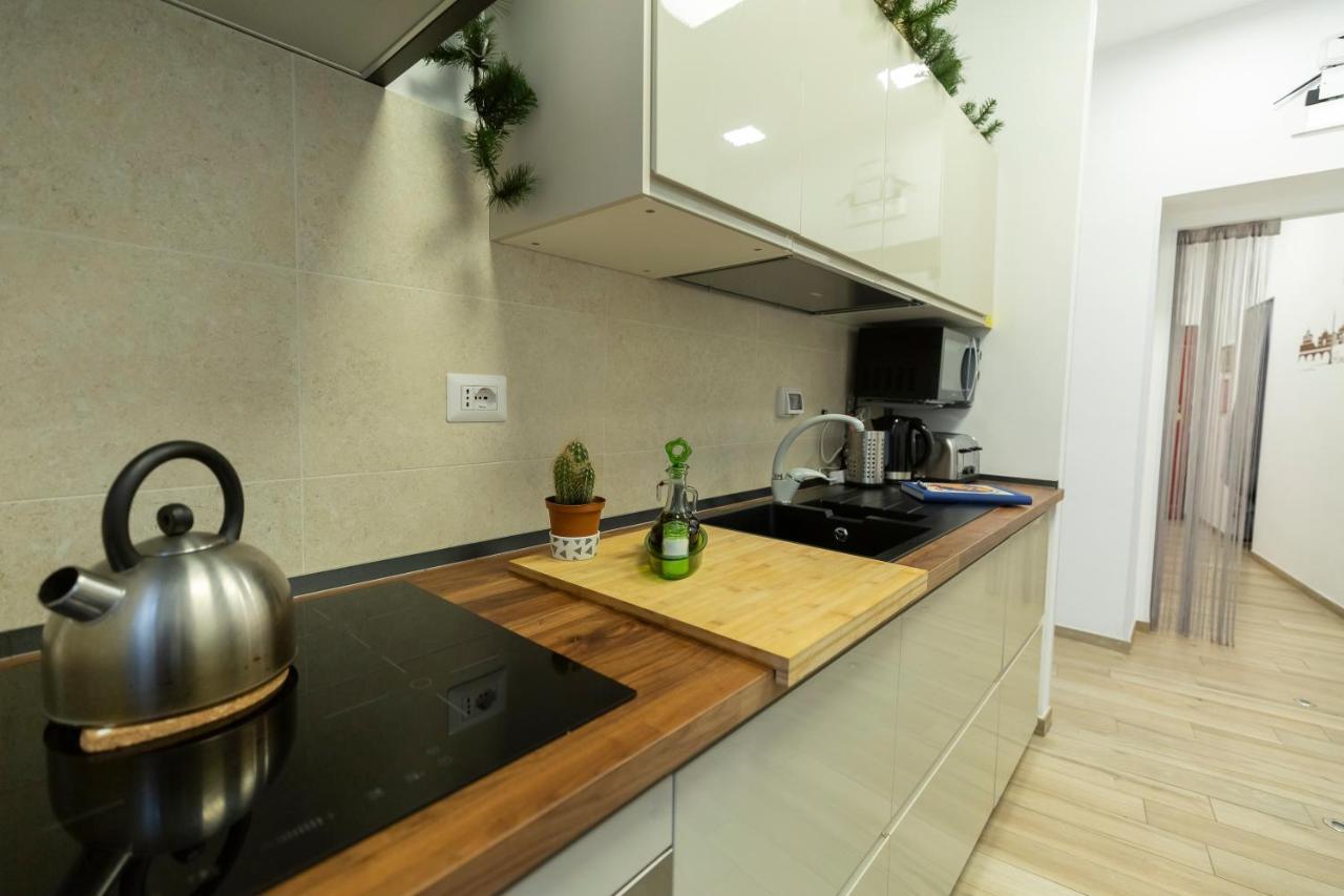 Flatinrome Trastevere Deluxe Rooms - Green Patio Eksteriør bilde